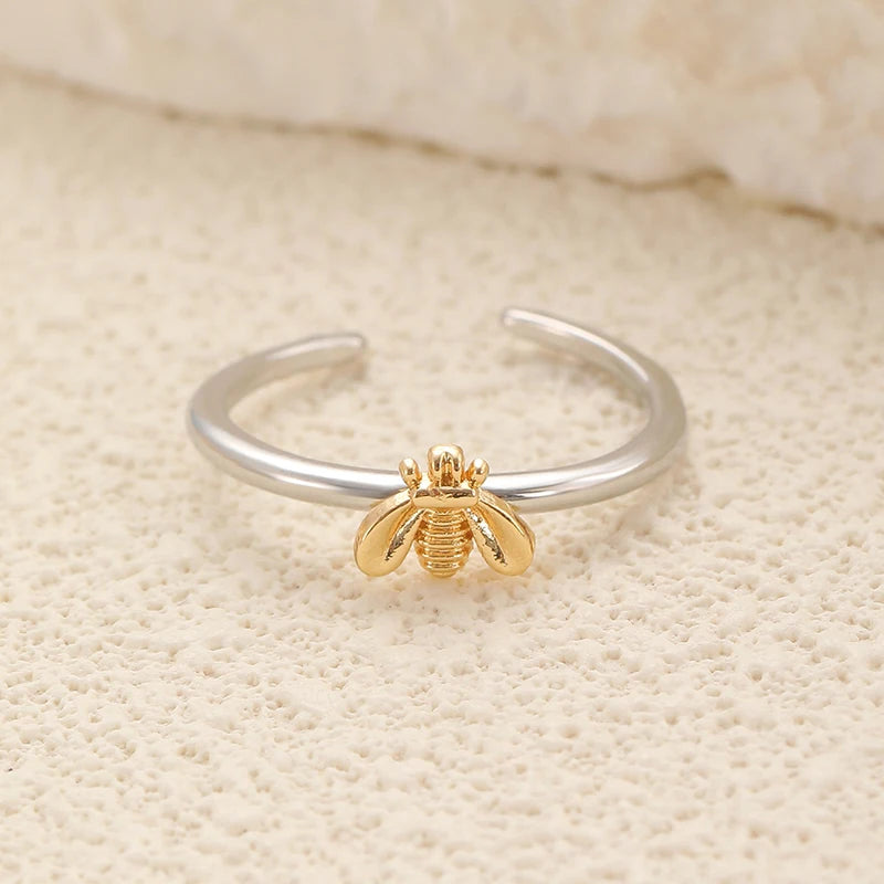 Elegant Engagement Bee Rings, Women's Fine Jewelry Gift, Exquisite Honeybee Flower