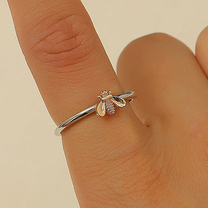 Elegant Engagement Bee Rings, Women's Fine Jewelry Gift, Exquisite Honeybee Flower