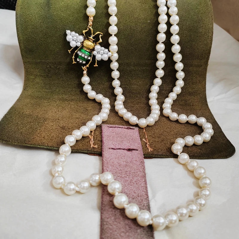 Luxury Handmade Elastic Pearl Bee  Bracelet Bangle Jewelry For Women Party Gift