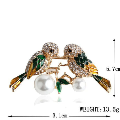 Lovely Birds Butterfly Bee Brooch For Women Pearl Rhinestone Trendy Animal Jewelry Coat Dress Lapel Pins Wedding Party Gifts