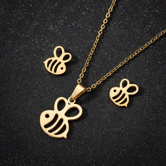 Cute Bee Stainless Steel Jewelry Set For Women Animal Bee Pendant Necklace  Earring Set  Hypoallergenic Girl Daily Decoration