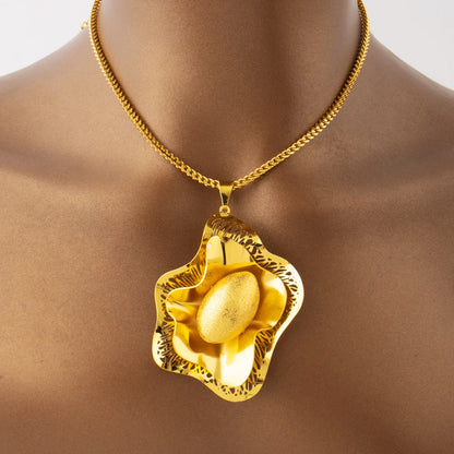 Luxury  Plated Bee Flower Shape Necklace Earrings Set for Women Girl Dubai Nigeria Fashion Design Jewelry Gift for Party